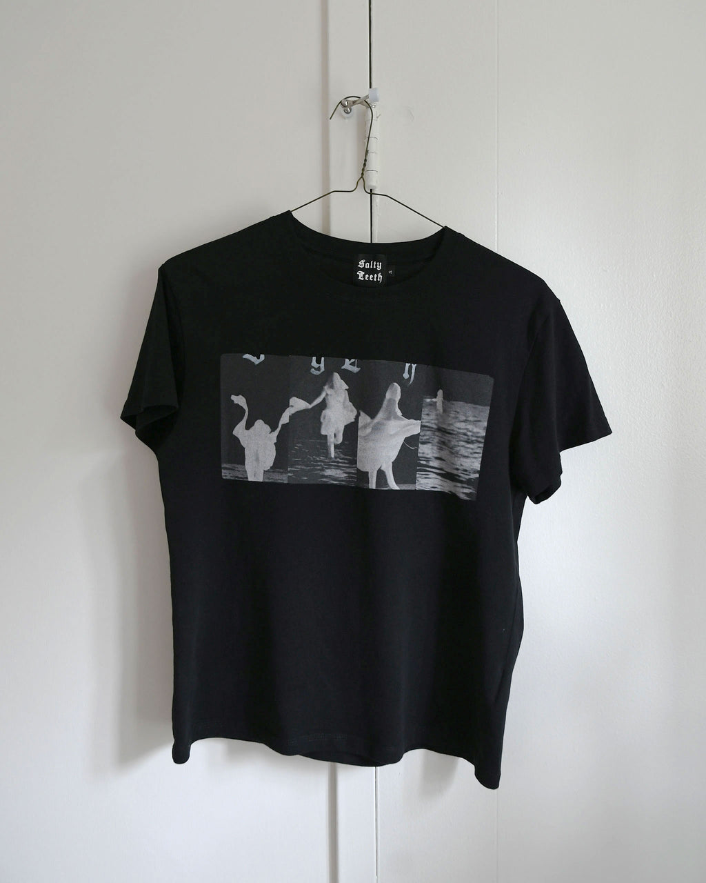 Anaon graphic tee, black, photomontage print, front