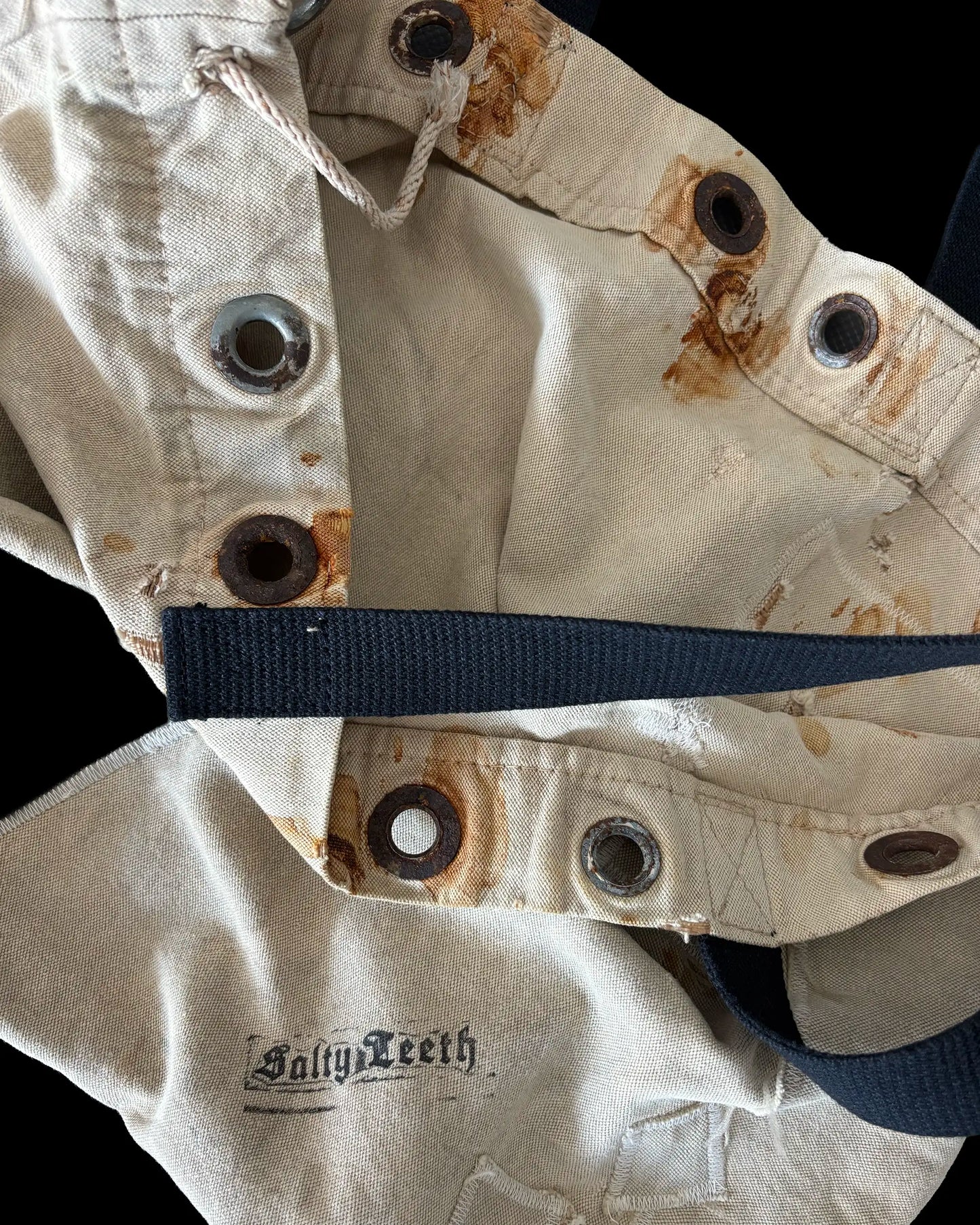 VINTAGE FISHERMAN BAG